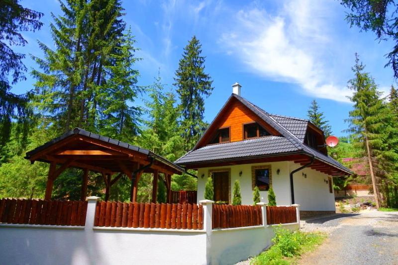 Chata Mlynná Mýto pod Ďumbierom Exterior foto